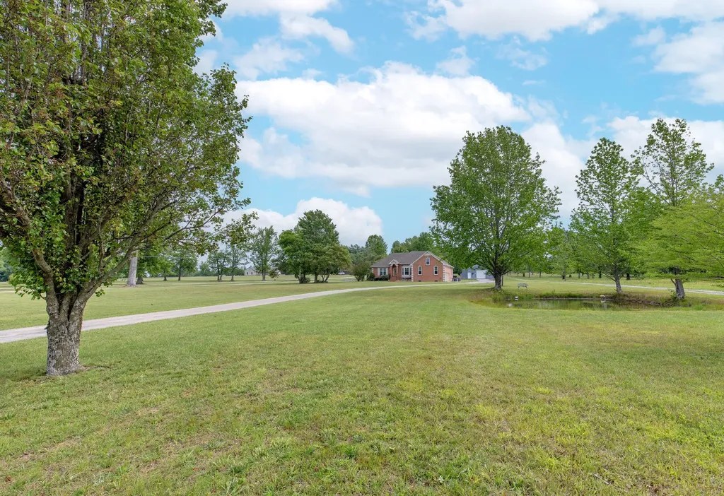 3030 Highway 25w Cottontown TN 37048