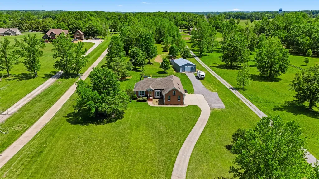 3030 Highway 25w Cottontown TN 37048