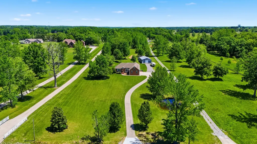3030 Highway 25w Cottontown TN 37048