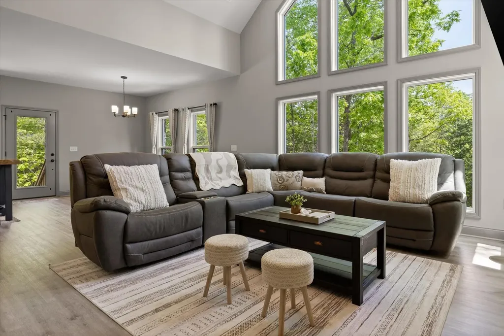 3227 Bluff View Drive, W Dunlap TN 37327