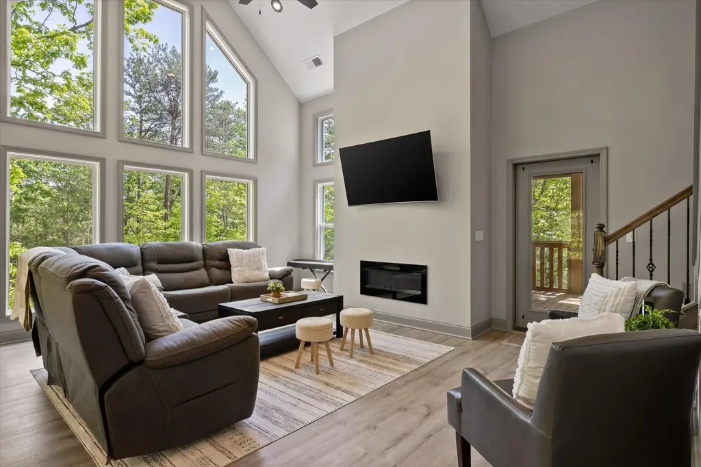 3227 Bluff View Drive, W Dunlap TN 37327