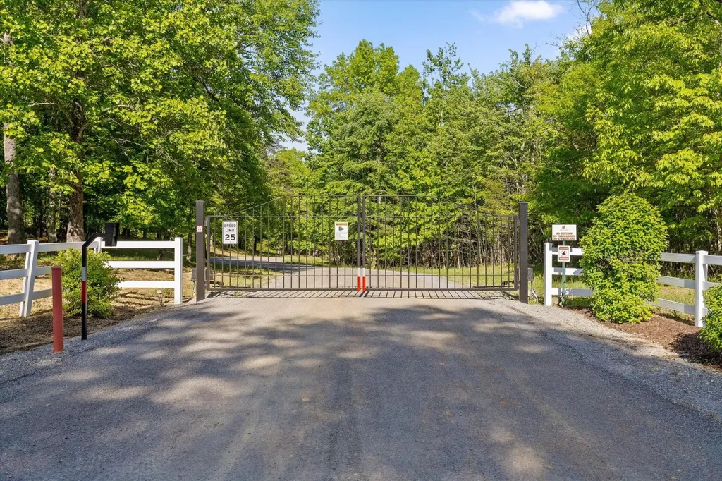 3227 Bluff View Drive, W Dunlap TN 37327