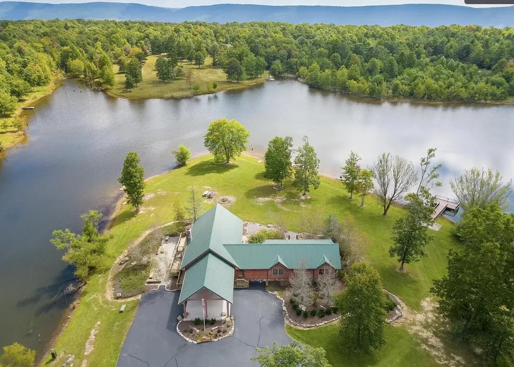 3227 Bluff View Drive, W Dunlap TN 37327