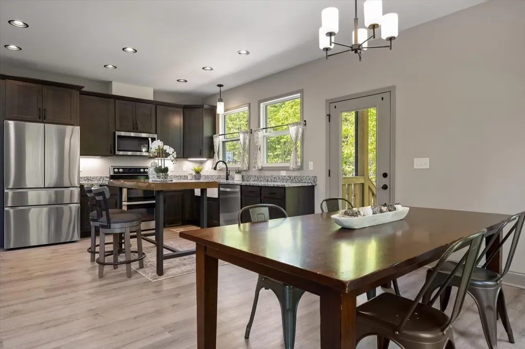 3227 Bluff View Drive, W Dunlap TN 37327