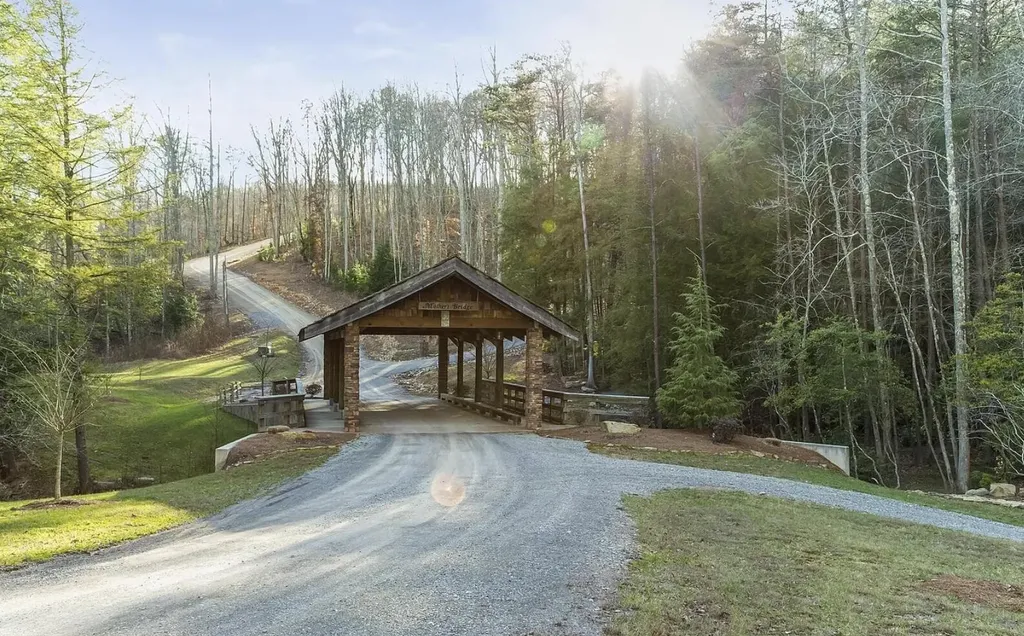 3227 Bluff View Drive, W Dunlap TN 37327