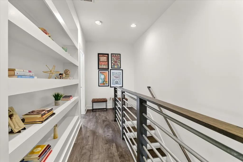 678 James Avenue Nashville TN 37209