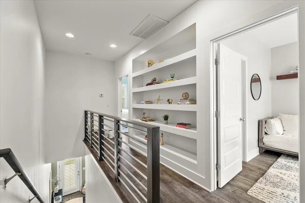 678 James Avenue Nashville TN 37209