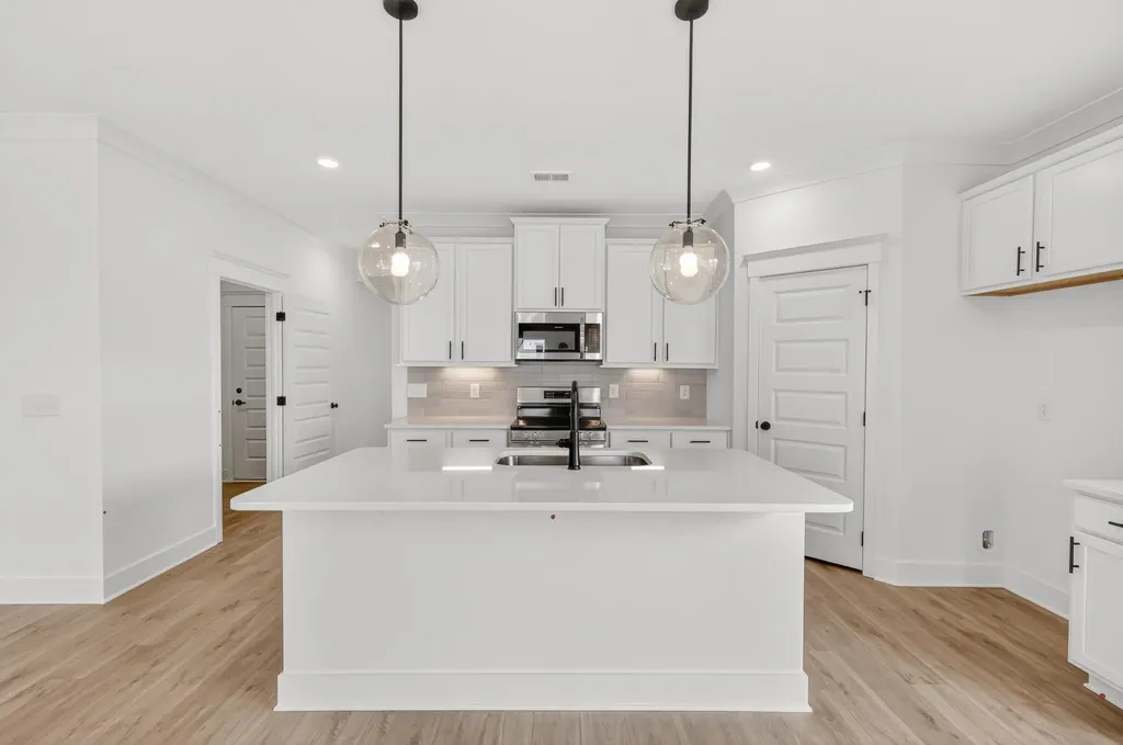 164 Yuma Lane White House TN 37188
