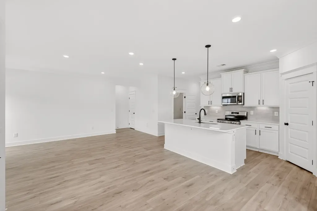164 Yuma Lane White House TN 37188