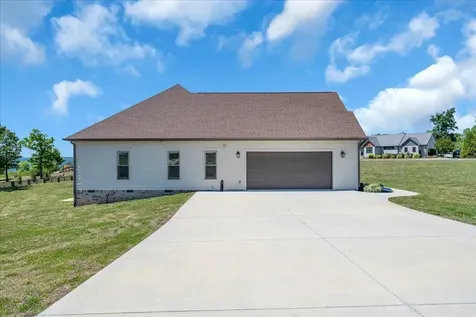 126 Bobcat Trail Jasper TN 37347