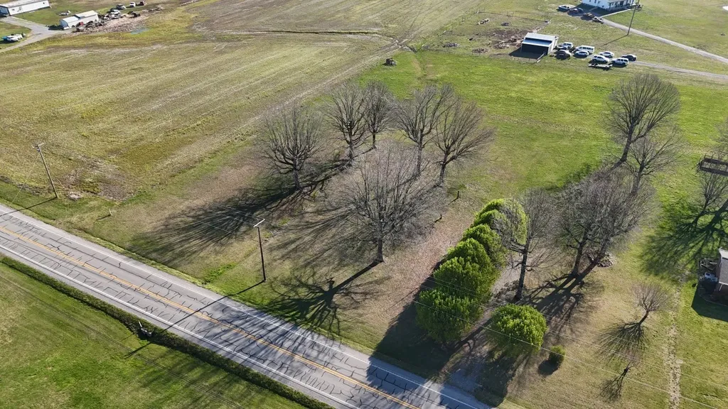 0 Jim Cummings Highway Woodbury TN 37190