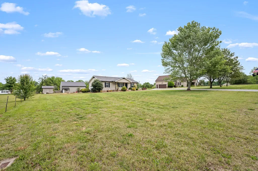 1068 Frank Martin Road Shelbyville TN 37160