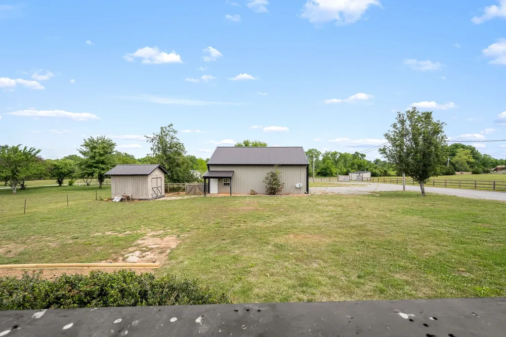 1068 Frank Martin Road Shelbyville TN 37160