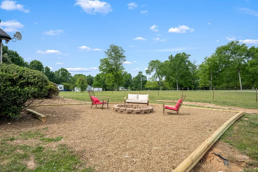 1068 Frank Martin Road Shelbyville TN 37160