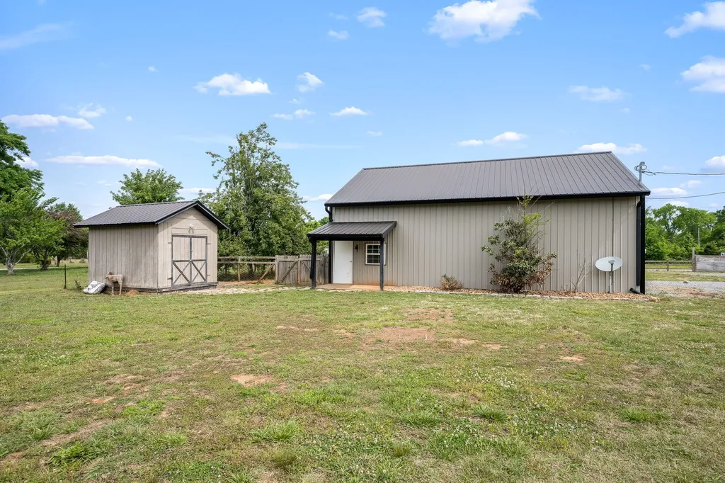 1068 Frank Martin Road Shelbyville TN 37160