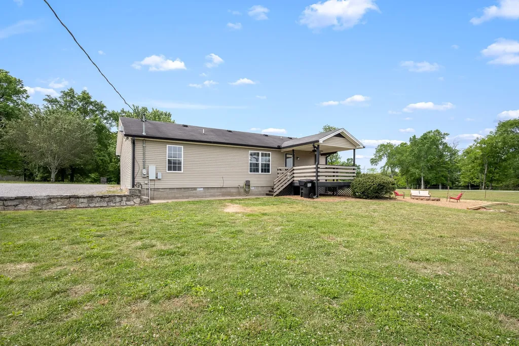 1068 Frank Martin Road Shelbyville TN 37160