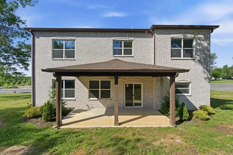 1760 W Main Street Lebanon TN 37087