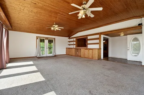 463 Franks Ferry Road Sparta TN 38583