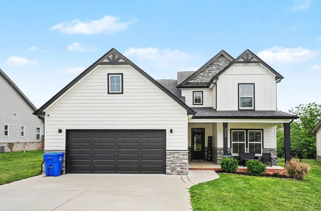 2684 Remington Trace Clarksville TN 37043
