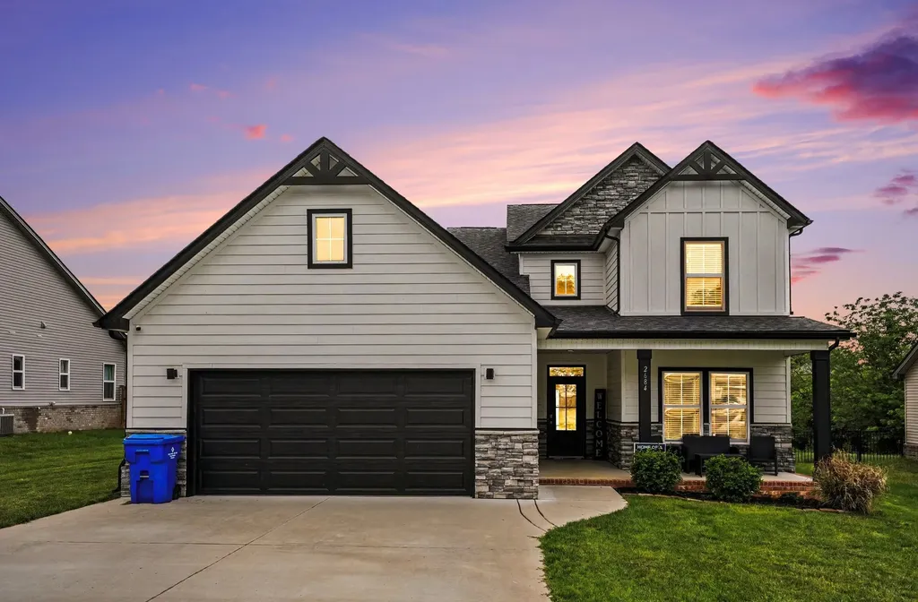 2684 Remington Trace Clarksville TN 37043