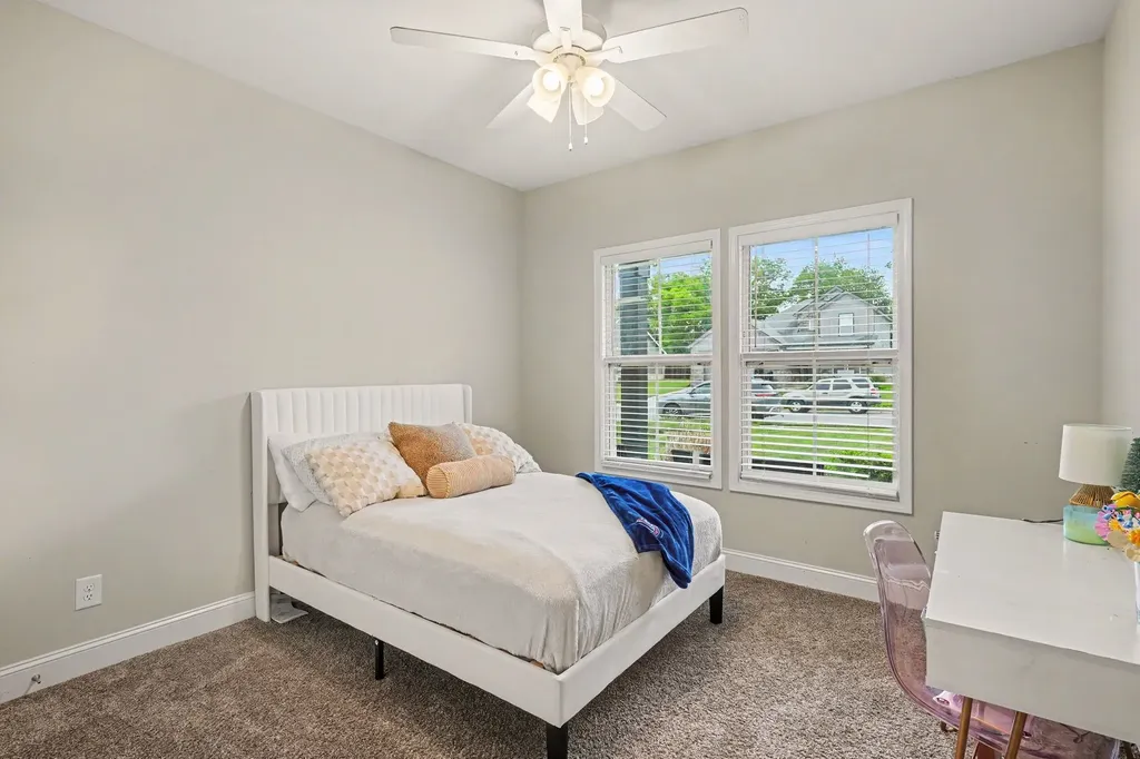 2684 Remington Trace Clarksville TN 37043
