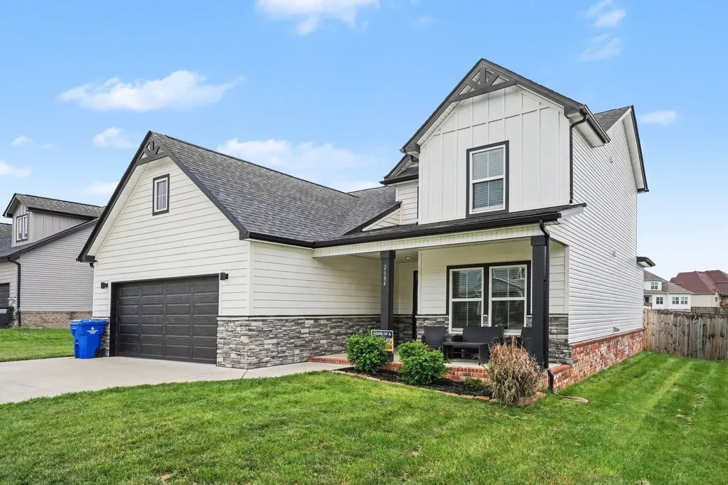 2684 Remington Trace Clarksville TN 37043