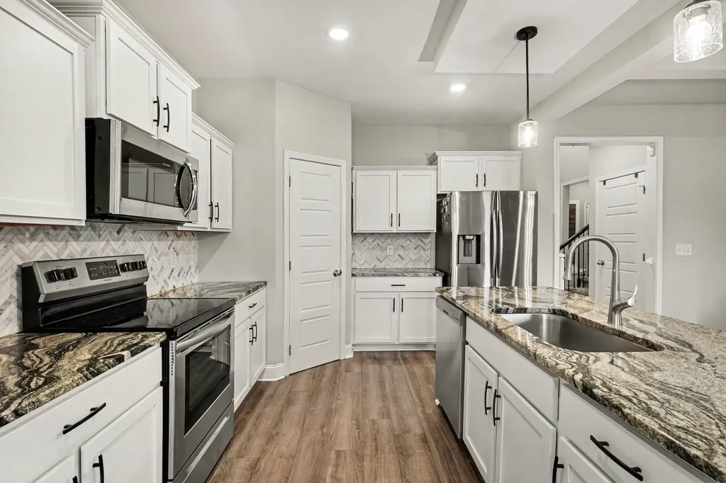 2684 Remington Trace Clarksville TN 37043