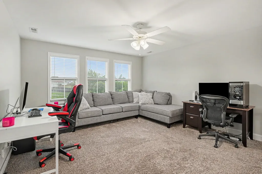 2684 Remington Trace Clarksville TN 37043