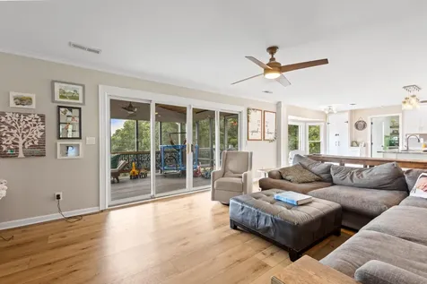 908 Harris Lane Chattanooga TN 37412