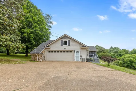 908 Harris Lane Chattanooga TN 37412