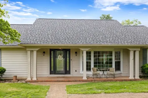 908 Harris Lane Chattanooga TN 37412