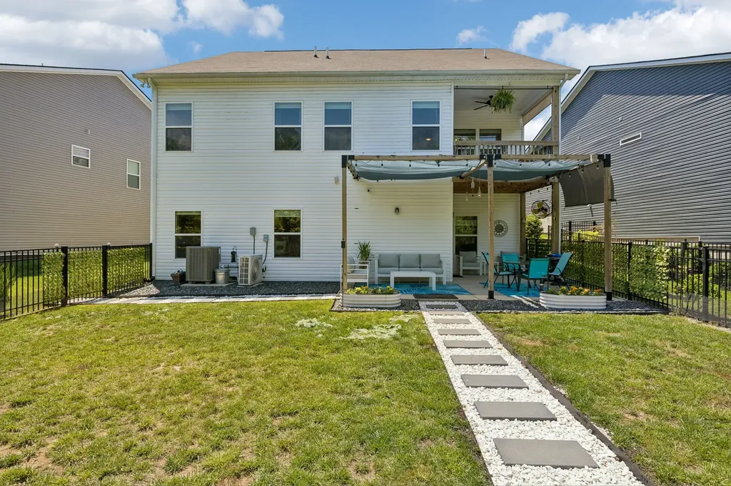 2978 Timewinder Way Columbia TN 38401