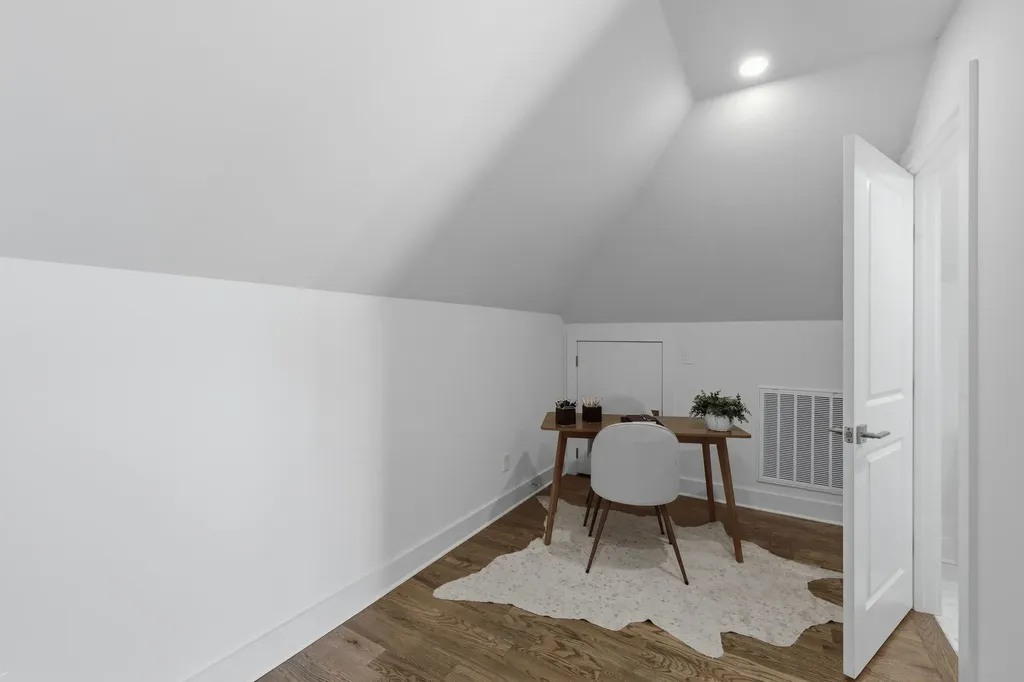 1711 5th Ave, N Nashville TN 37208