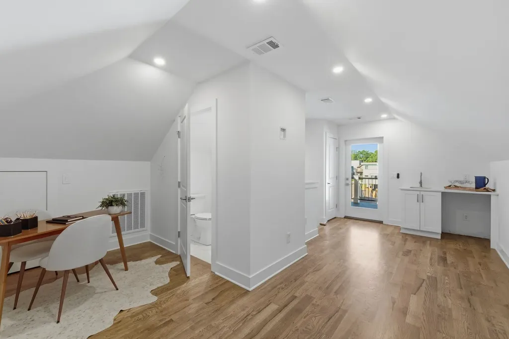 1711 5th Ave, N Nashville TN 37208