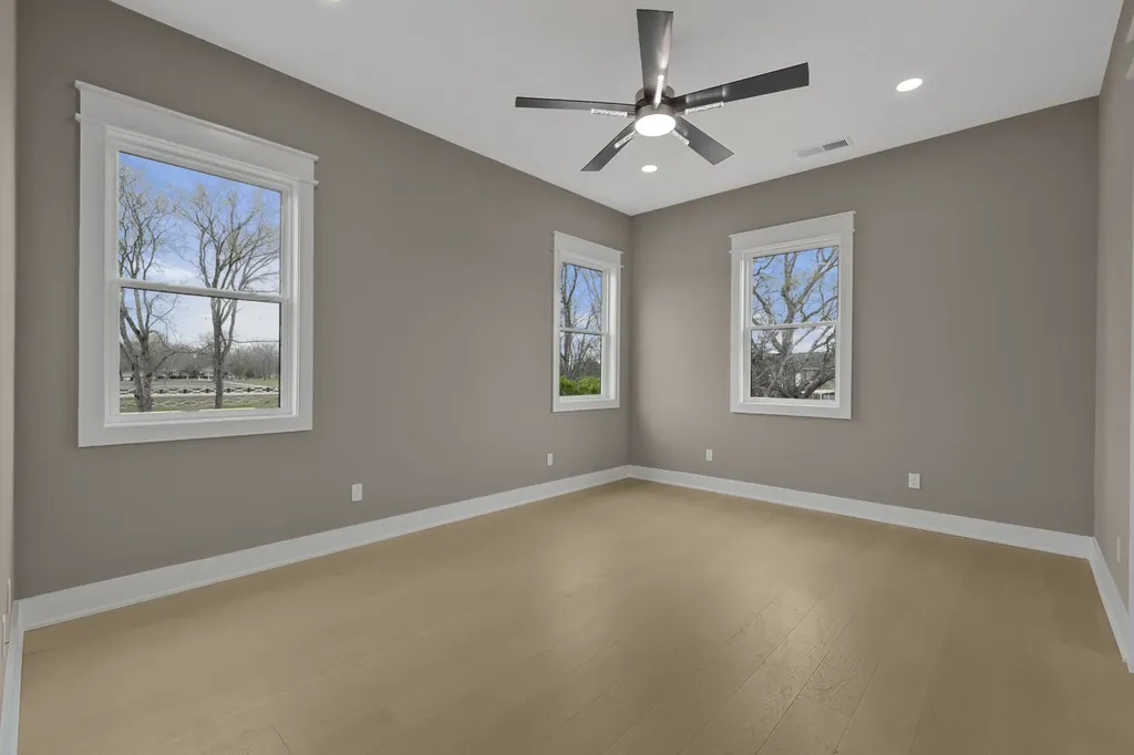 3521 Hobson Pike Hermitage TN 37076