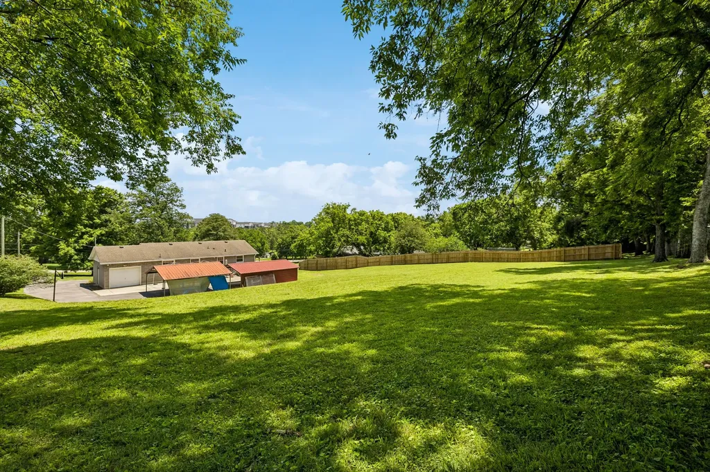 204 Swift Drive Goodlettsville TN 37072