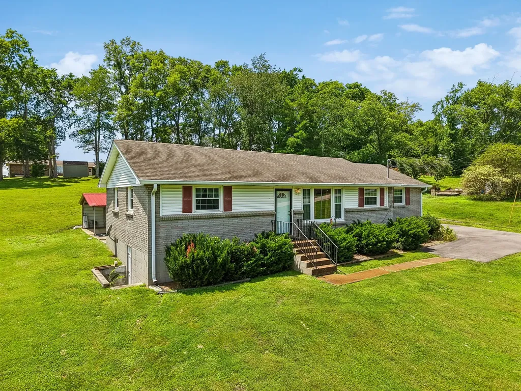 204 Swift Drive Goodlettsville TN 37072