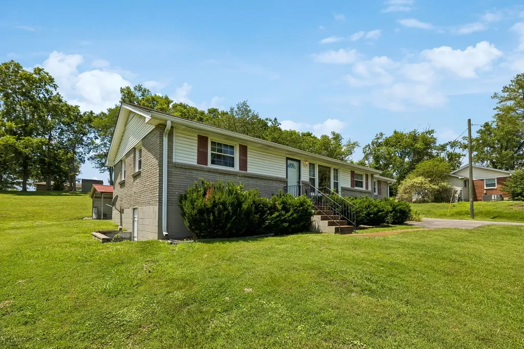 204 Swift Drive Goodlettsville TN 37072