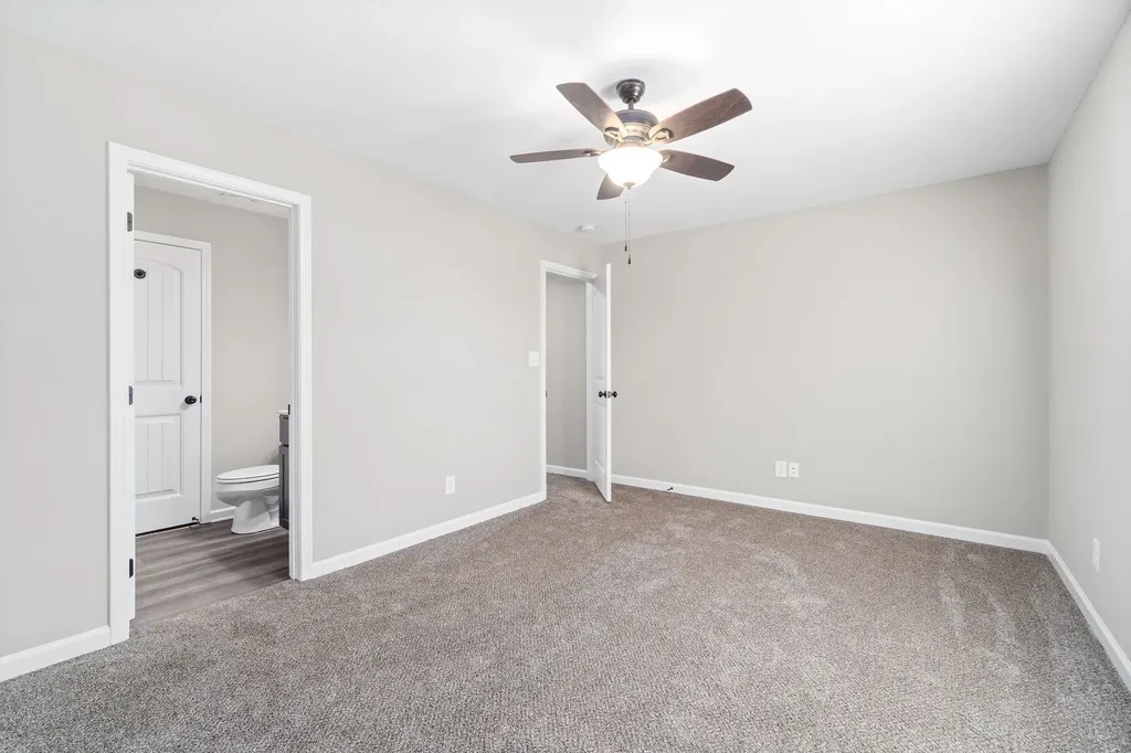 1000 Glenkirk Drive Clarksville TN 37042