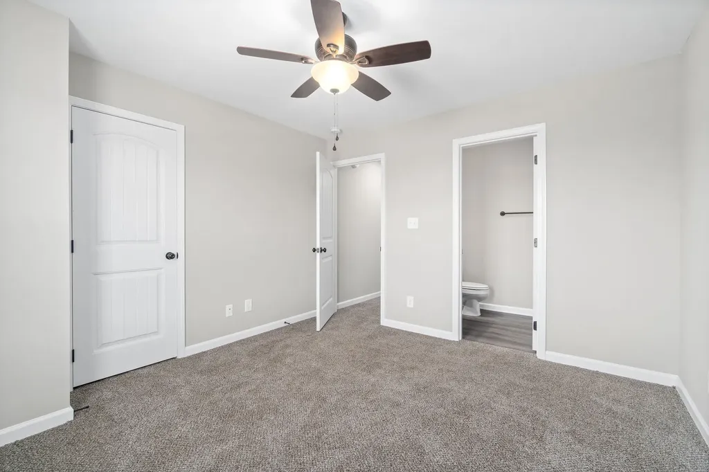 1000 Glenkirk Drive Clarksville TN 37042