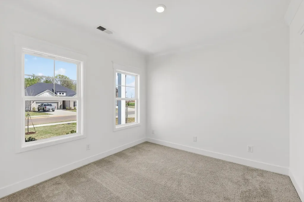 3248 Ventura Avenue White House TN 37188