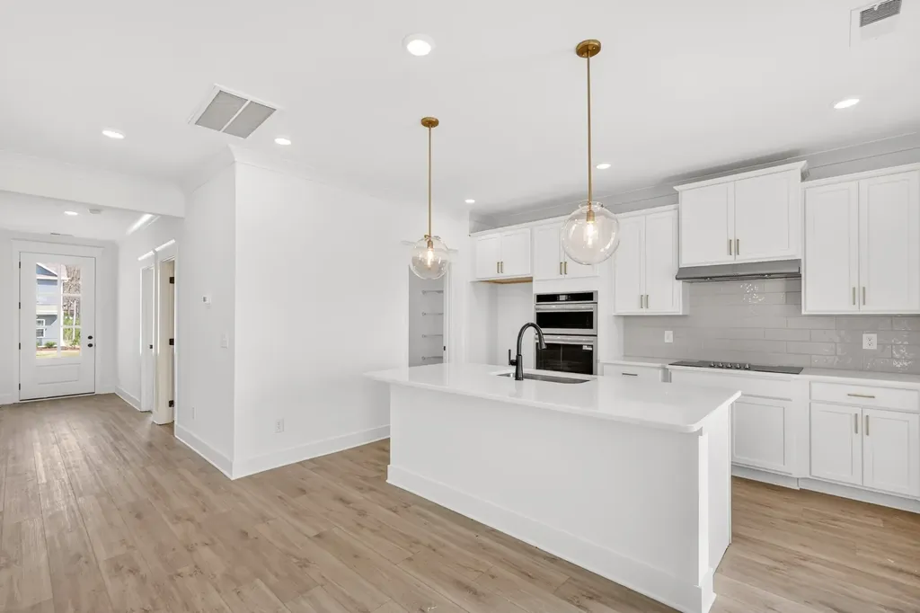 3248 Ventura Avenue White House TN 37188