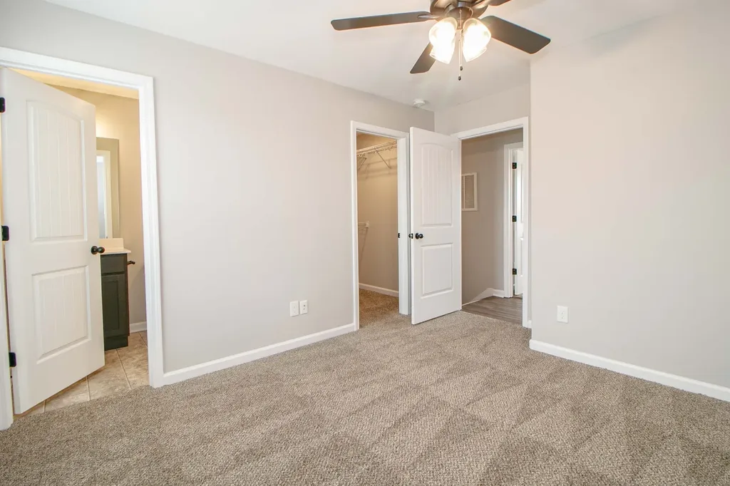1115 Hillwood Drive #B3 Clarksville TN 37040