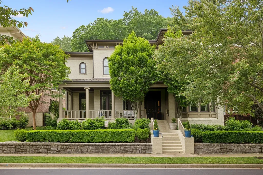 1025 Falling Leaf Circle Brentwood TN 37027