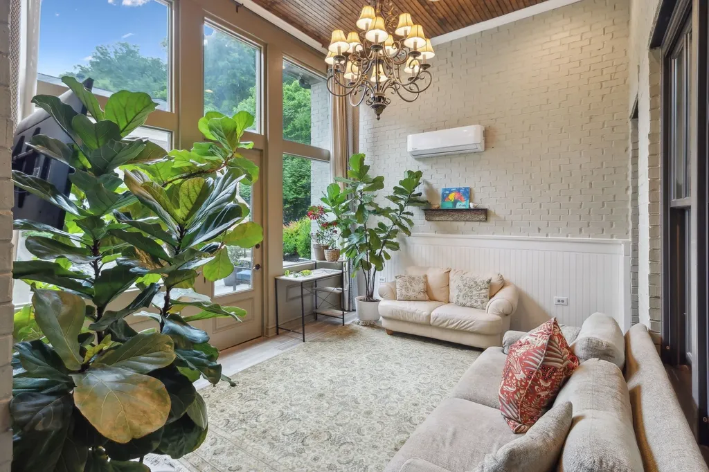 1025 Falling Leaf Circle Brentwood TN 37027