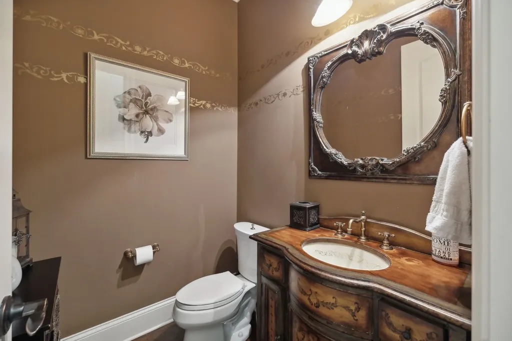 1025 Falling Leaf Circle Brentwood TN 37027