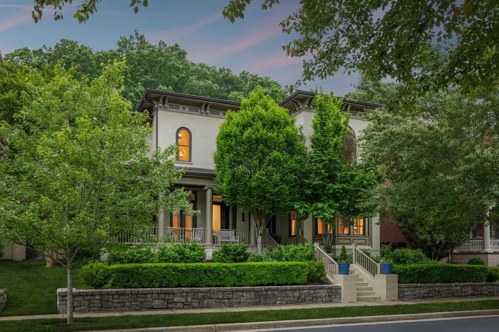 1025 Falling Leaf Circle Brentwood TN 37027