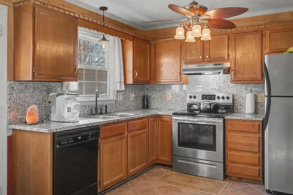 810 Lewis Court Madison TN 37115