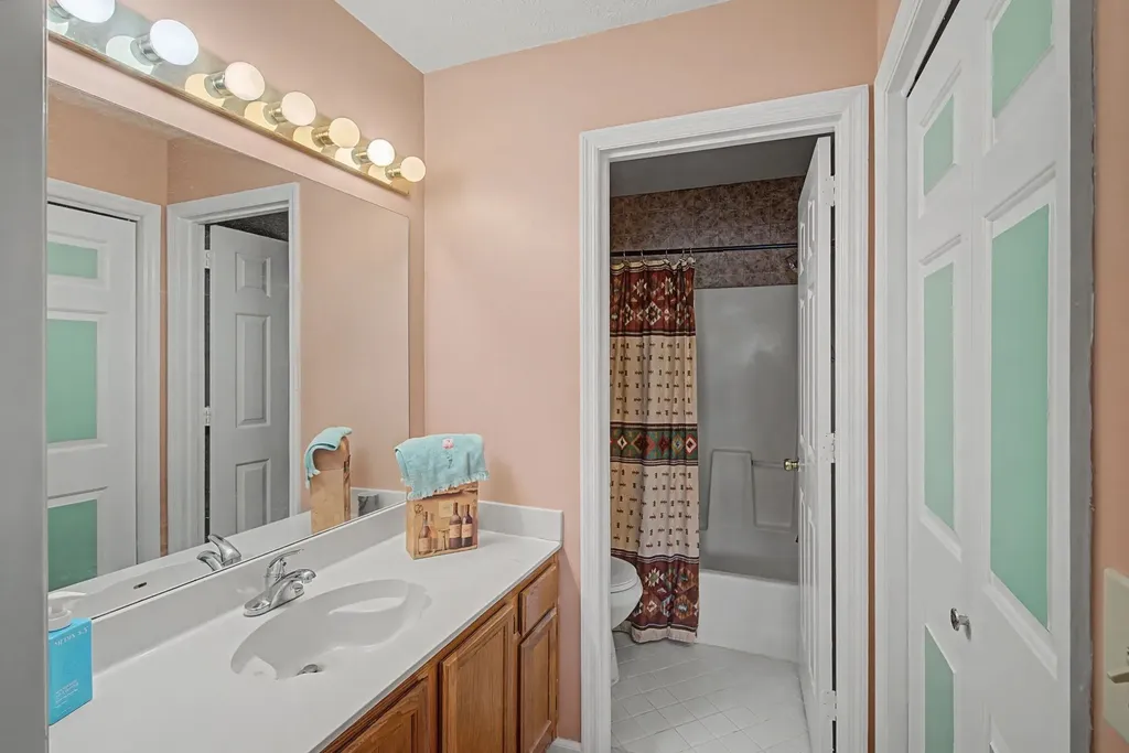 810 Lewis Court Madison TN 37115