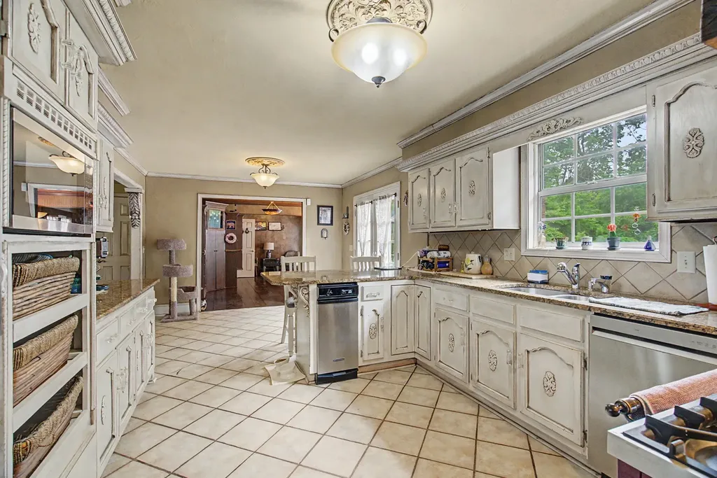 133 Baldridge Drive Cottontown TN 37048